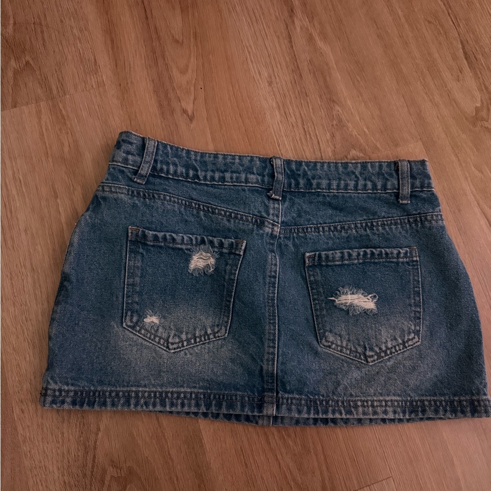 Edikted Blue Denim Mini Skirt with Ripped Detailed - Picture 2 of 2